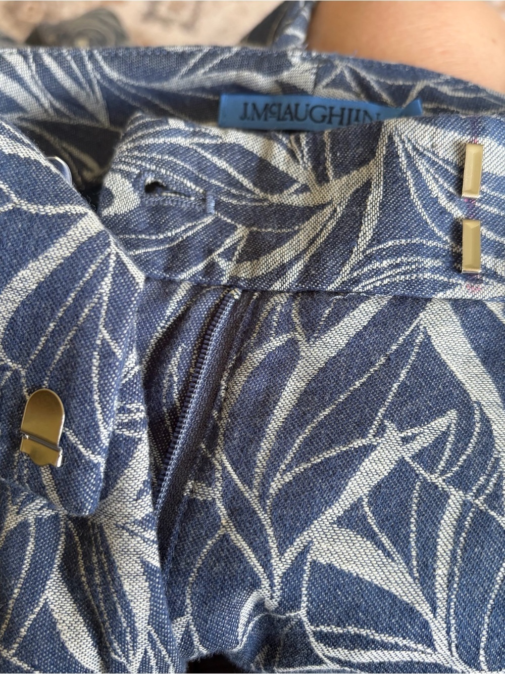 NWT J.McLaughlin Morgan High Rise Wide Leg Pants Denim Leaf Print 4 Coastal Boho - Picture 13 of 13